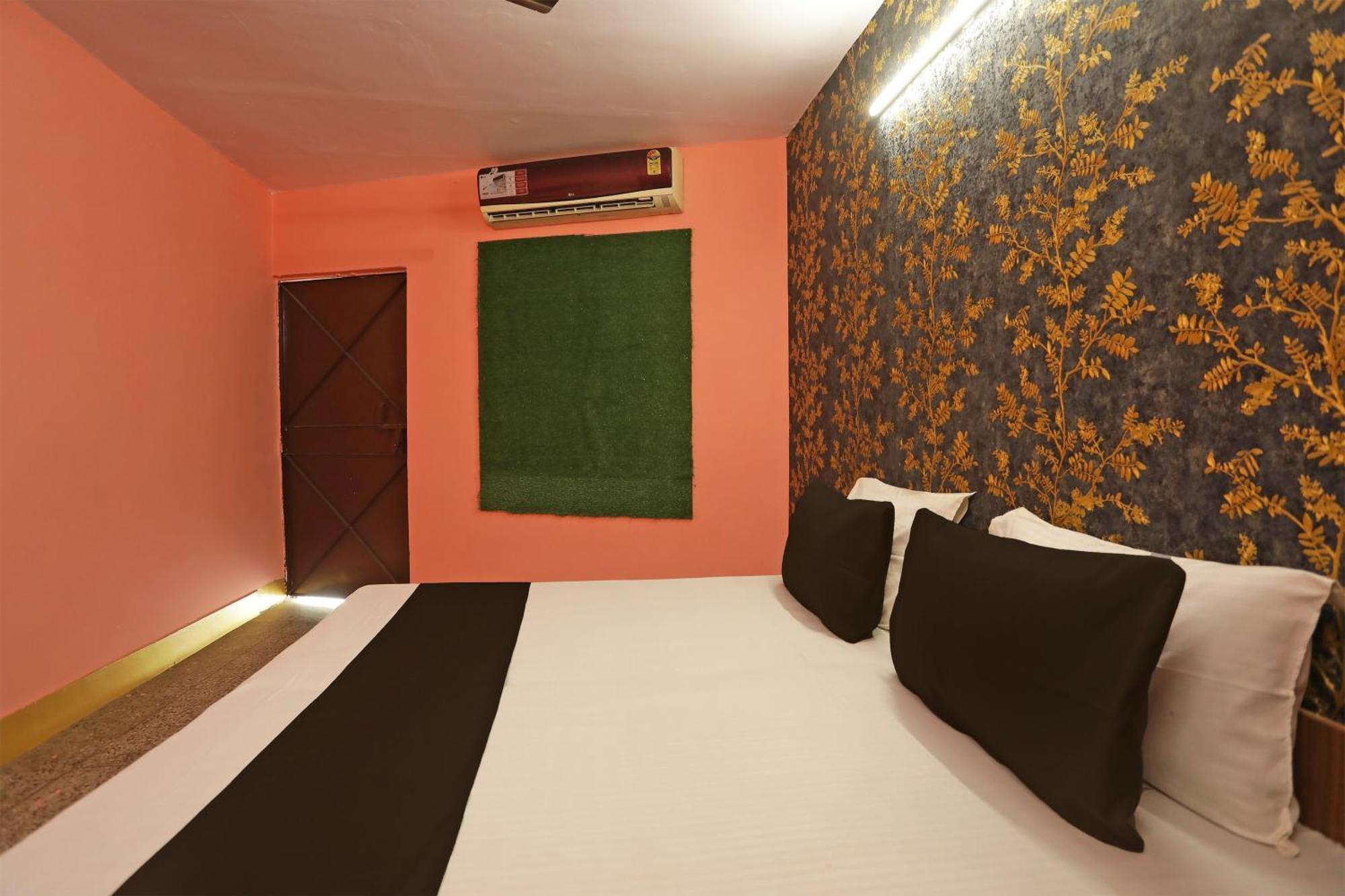 Oyo Kashish Palace New Delhi Bagian luar foto