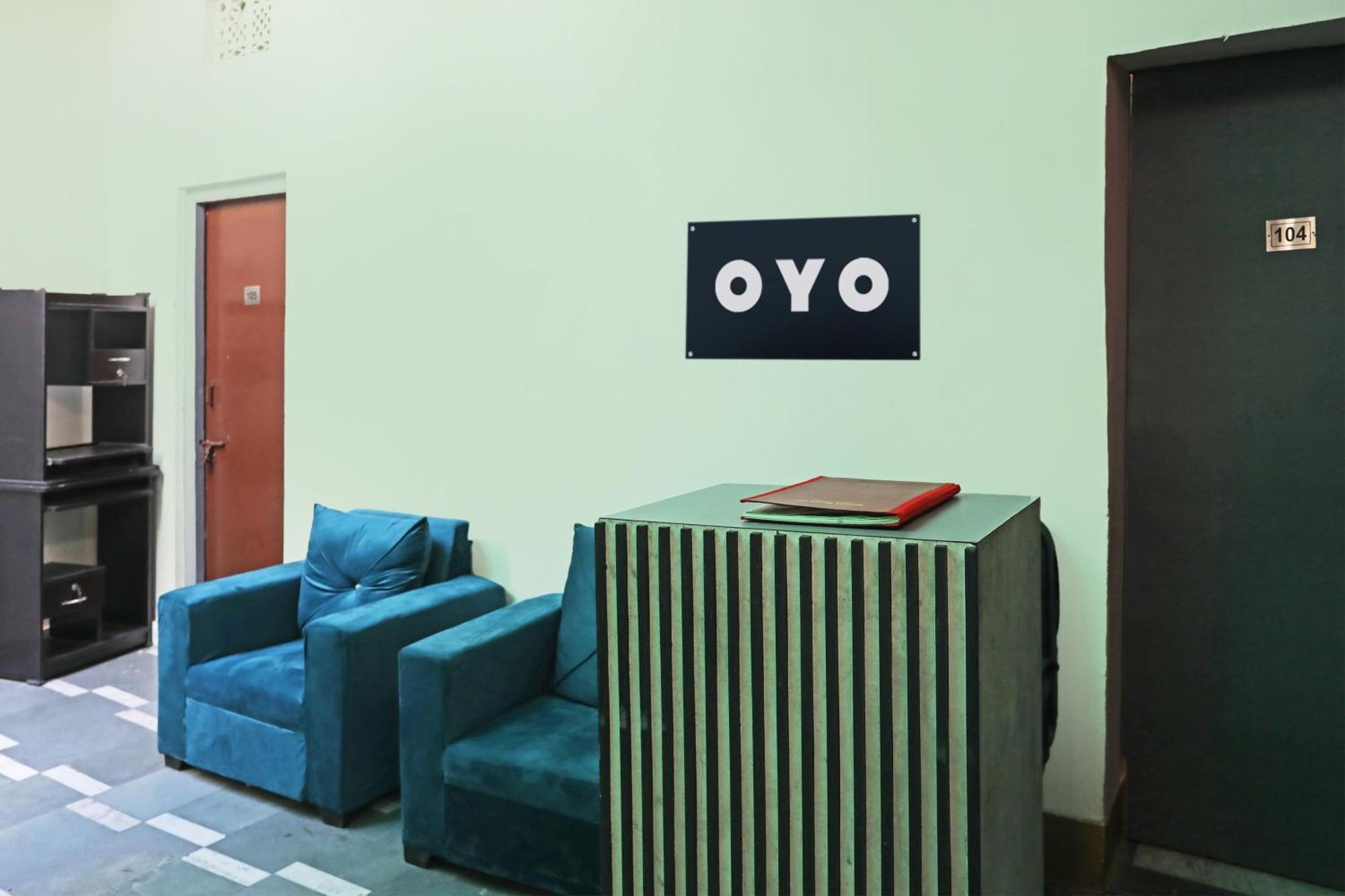 Oyo Kashish Palace New Delhi Bagian luar foto