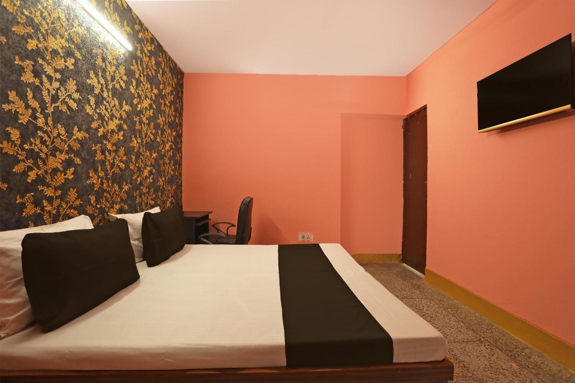 Oyo Kashish Palace New Delhi Bagian luar foto