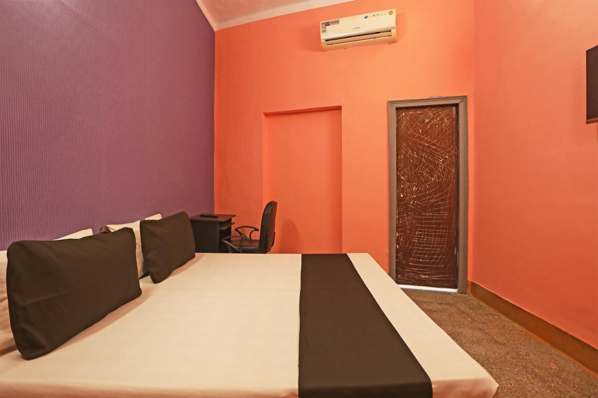 Oyo Kashish Palace New Delhi Bagian luar foto